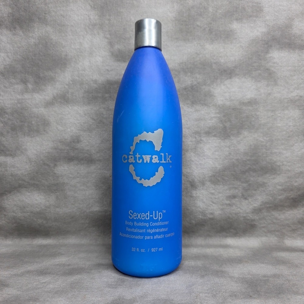 TIGI Catwalk‎ Sexed-Up Body Building Conditioner 32 fl oz